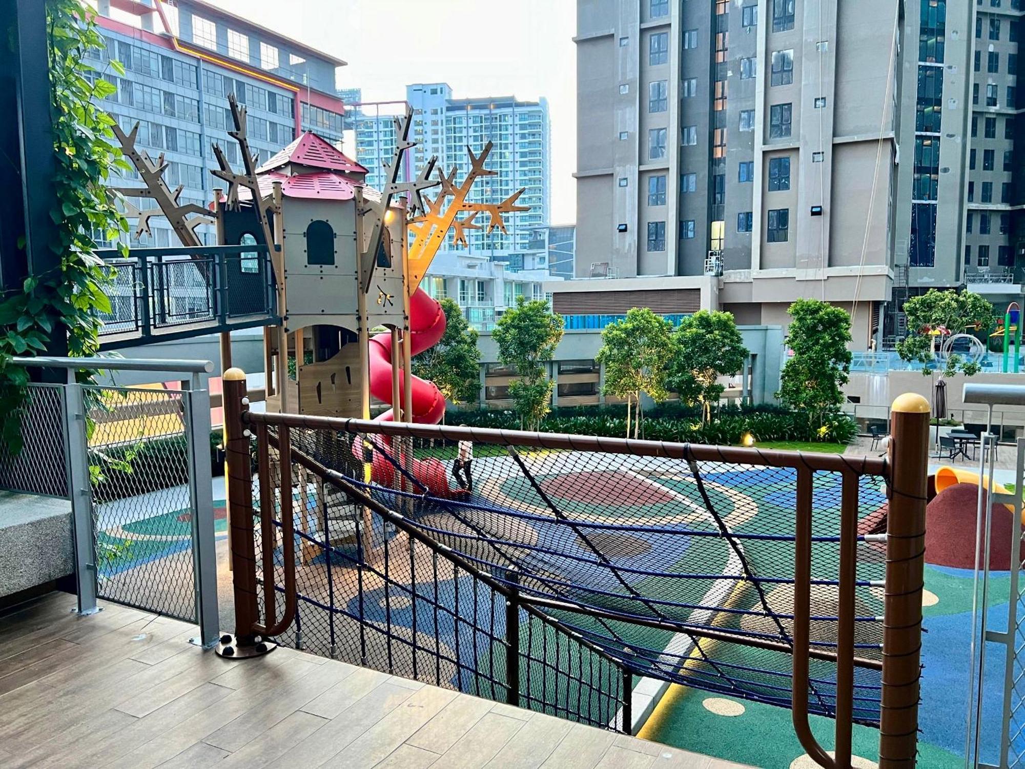 Pangsapuri Sunway Velocity 2 -- Dual Key X Child Friendly With Comfy By Cowidea